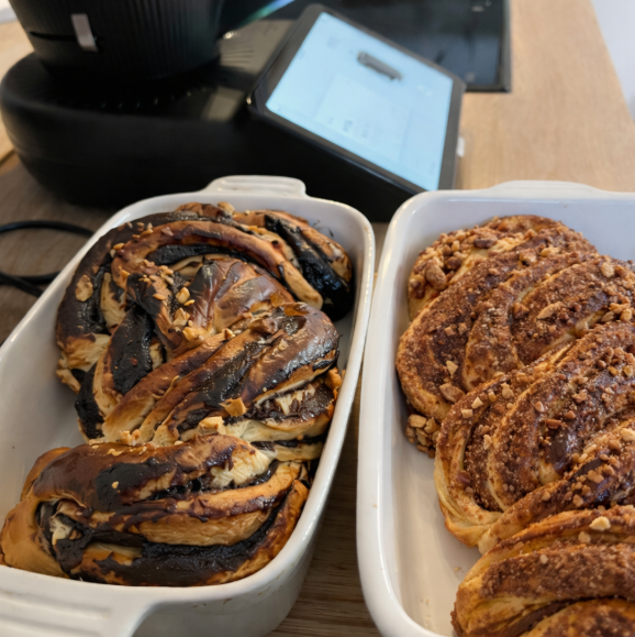 Skořicková a povidlová babka Thermomix